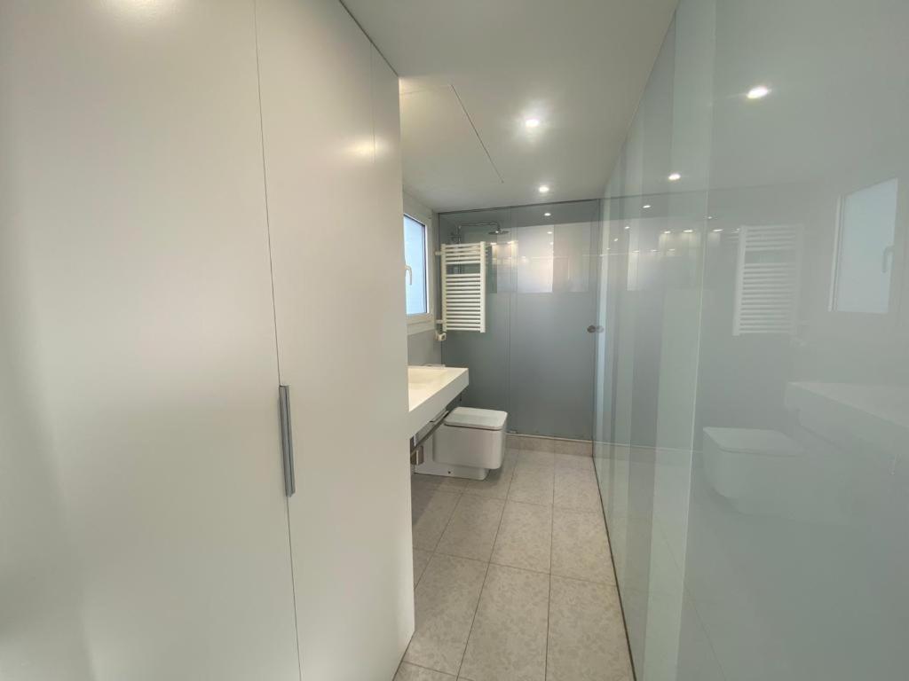 Modern Penthouse With Views Near Paseo De Gracia By Myrentalhost
